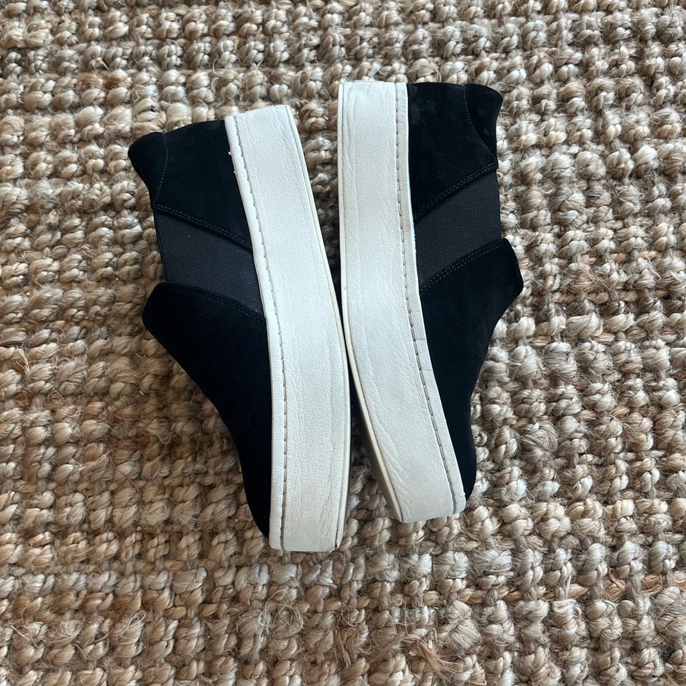 Vince Warren Platform Suede Sneaker Black - Picture 3 of 6